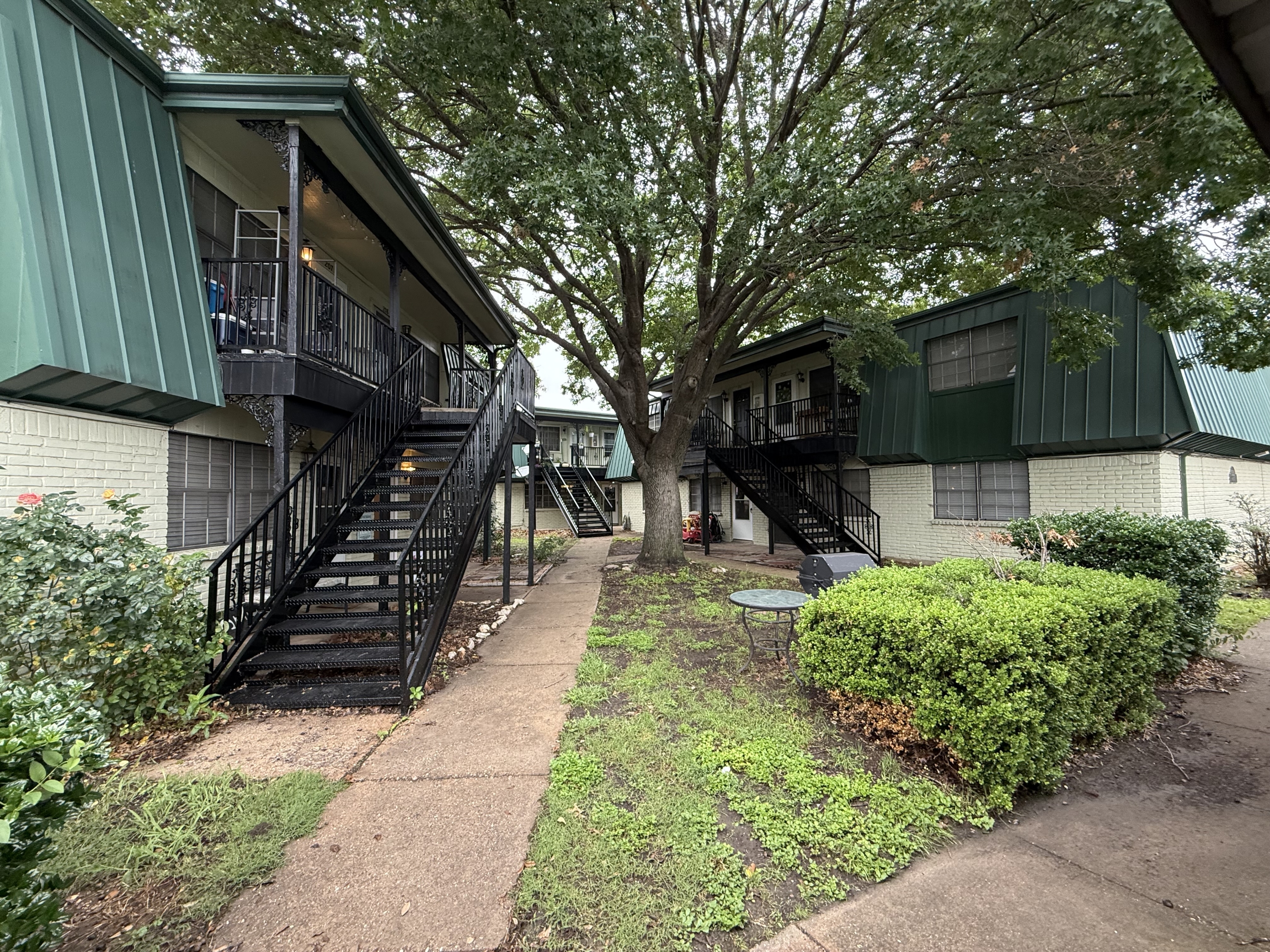 1036 Mckinley St.