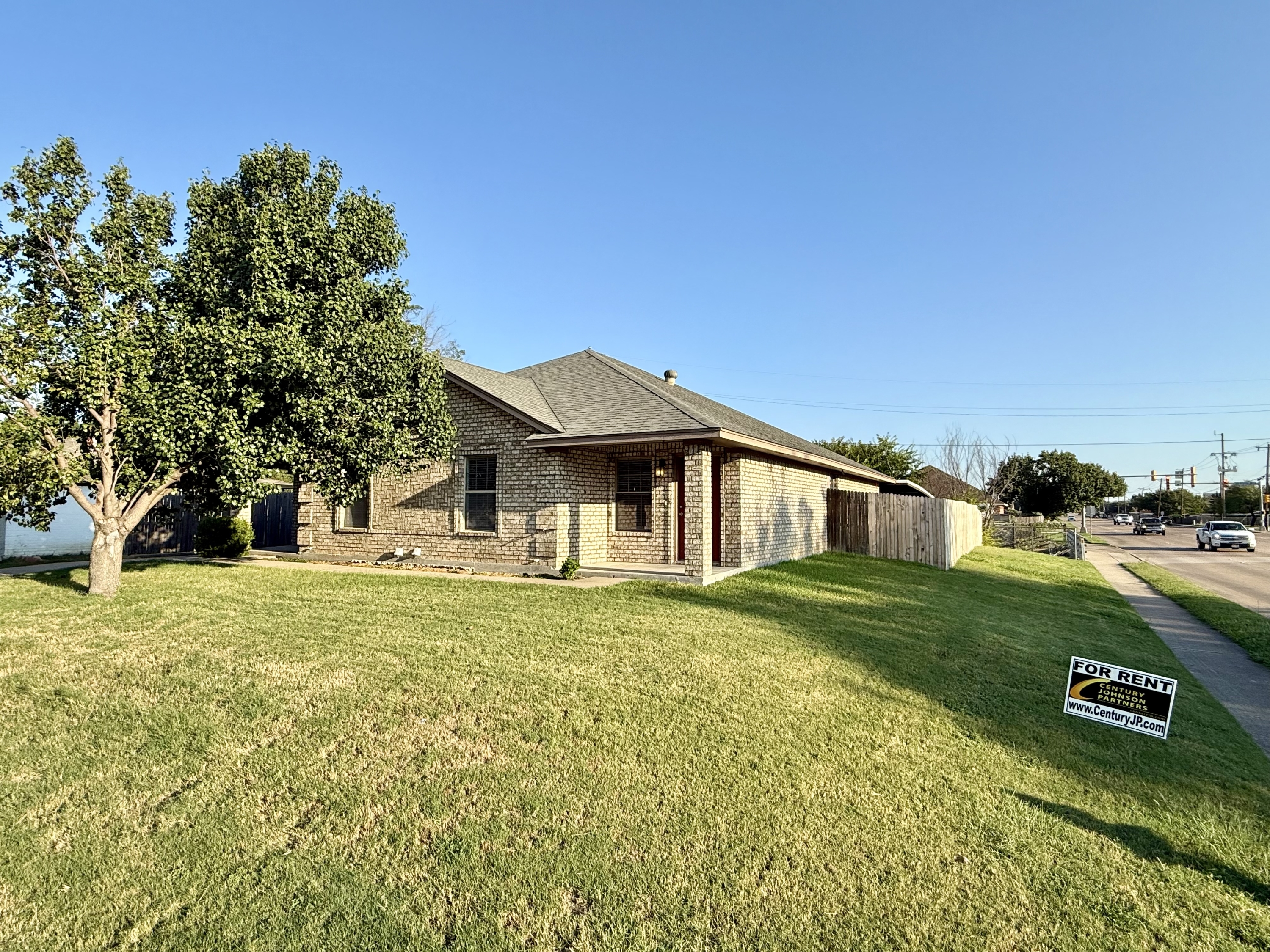 1017 Keller Ave.